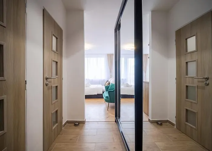 Daire Stylish With Balcony Kösice