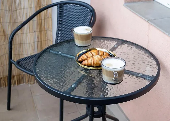 Stylish With Balcony